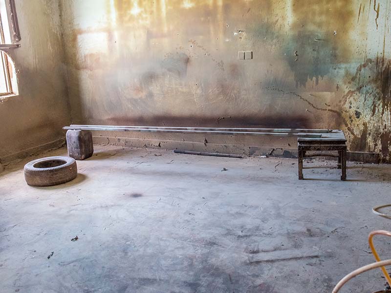 樟树地板油漆修复方法