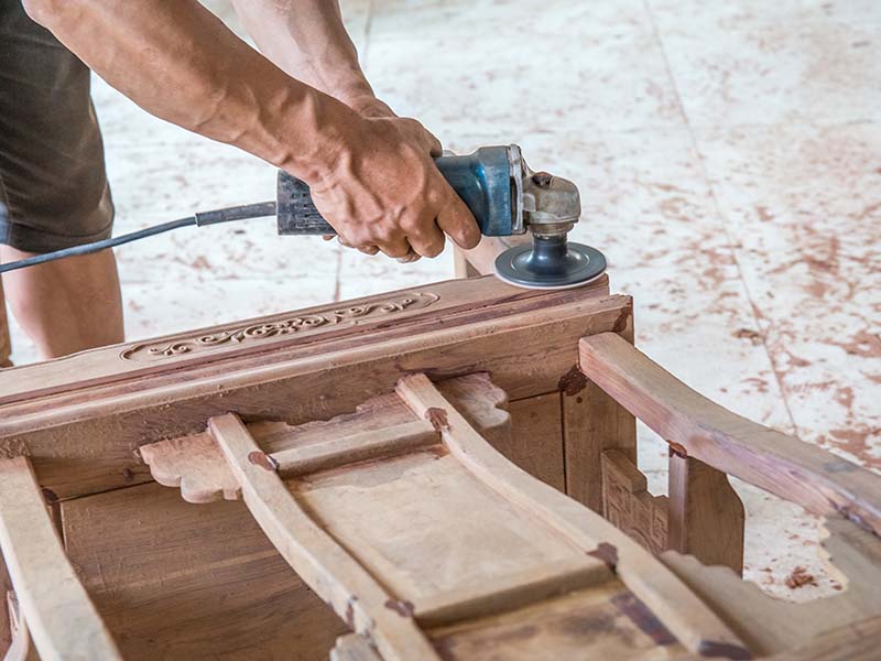 樟树家具改色翻新费用